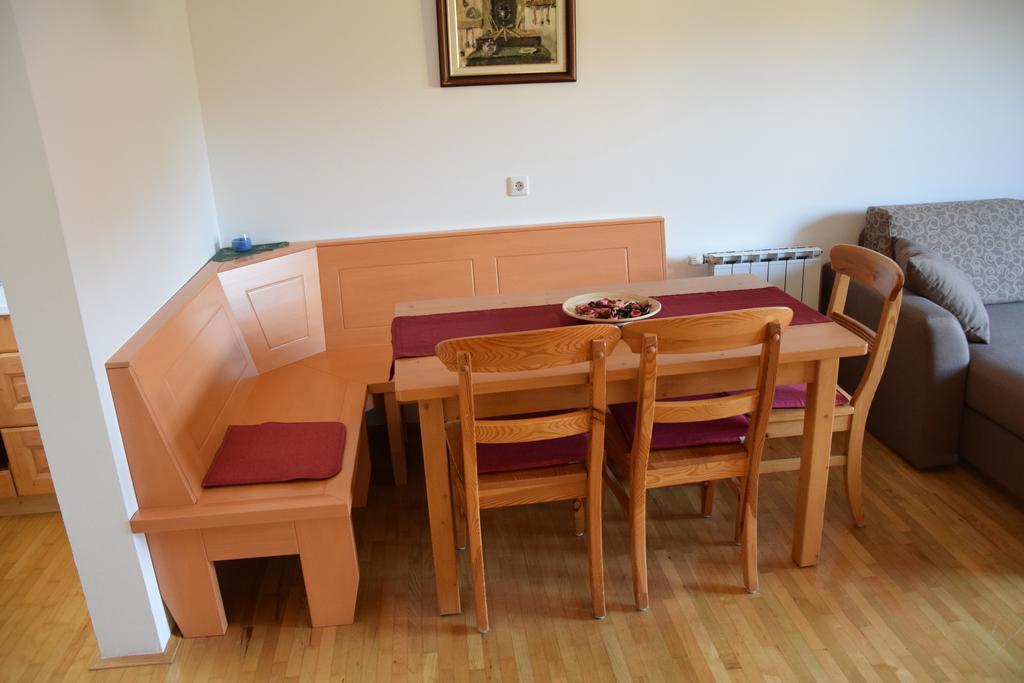 Apartment Juric Maribor Buitenkant foto