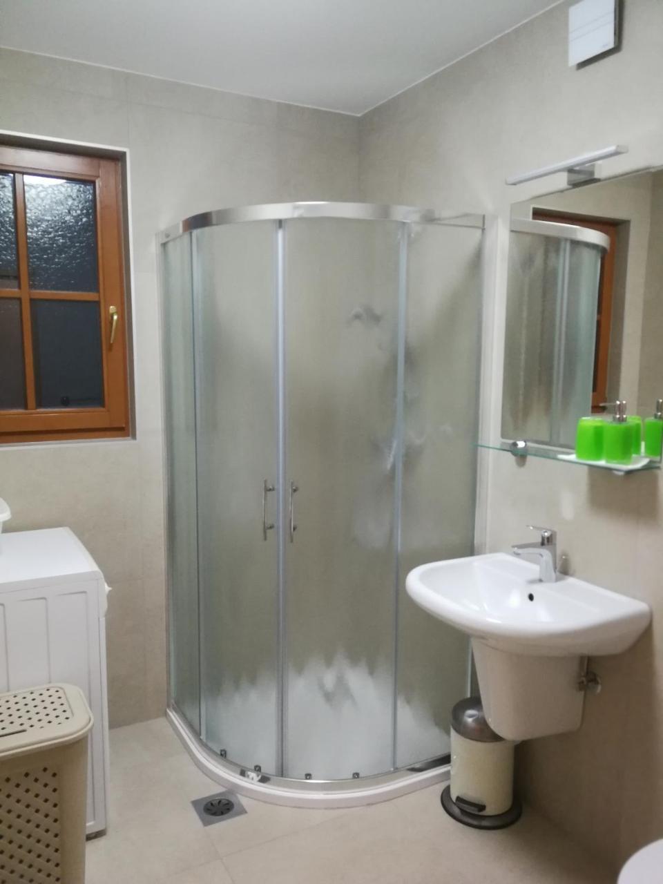 Apartment Juric Maribor Buitenkant foto
