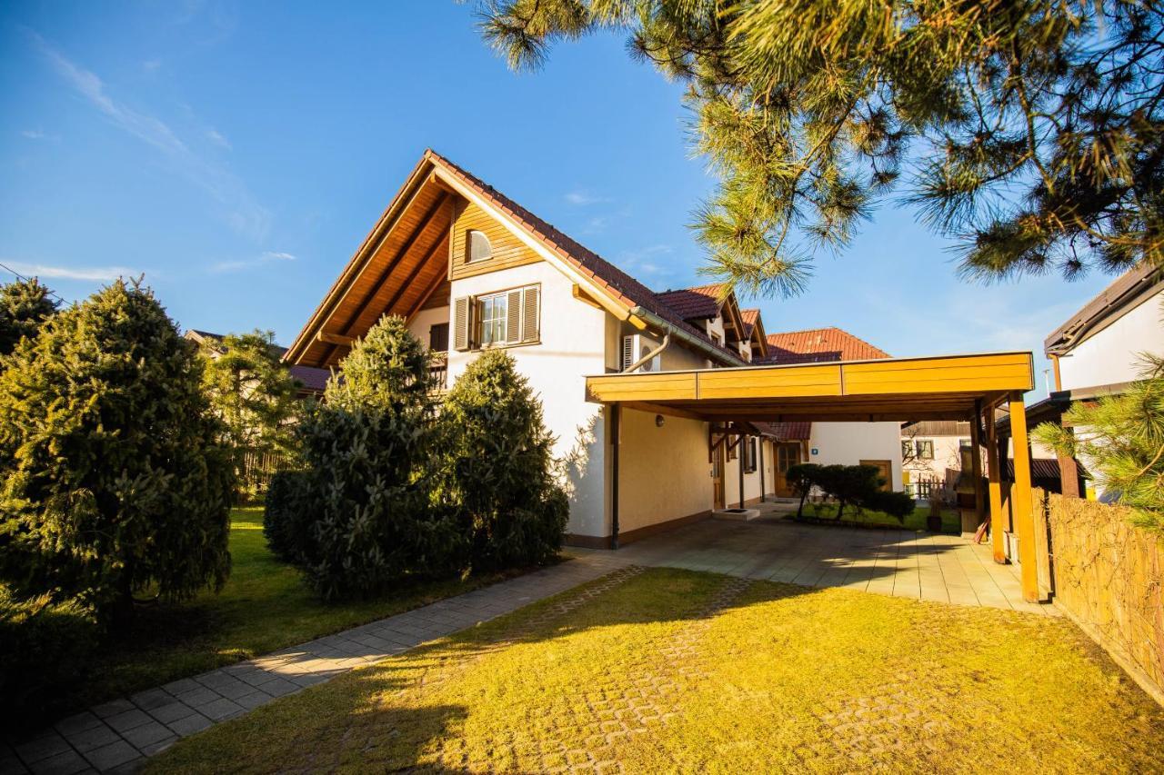 Apartment Juric Maribor Buitenkant foto